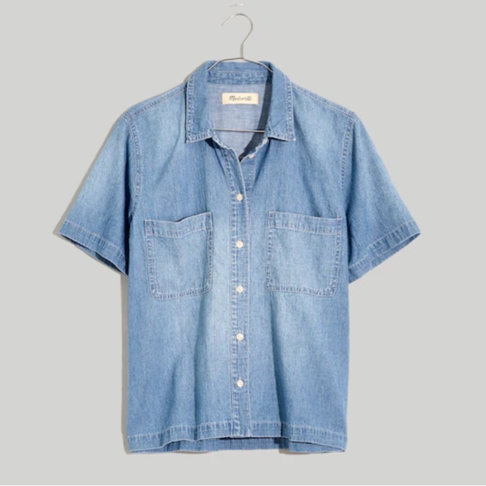 Denim Short-Sleeve Button-Up Shirt in Brickton Wash